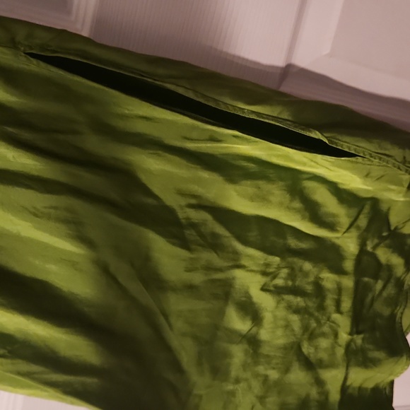 Zara satin green dress - Picture 3 of 7